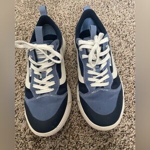 Vans Ultrarange Exo Shoes Size 10 Women’s